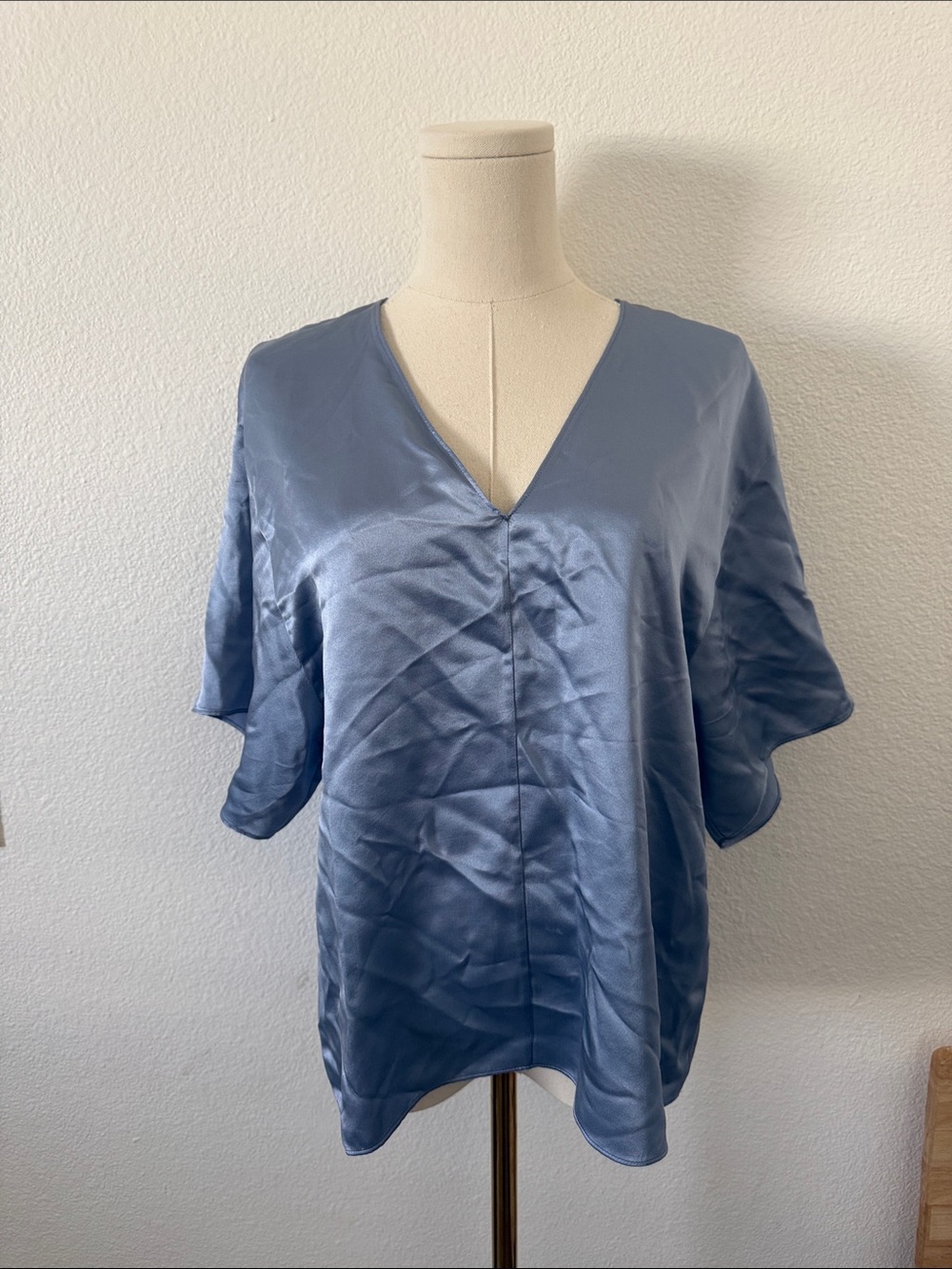 Blue Vince 100% Silk V-Neck Top Size XS
